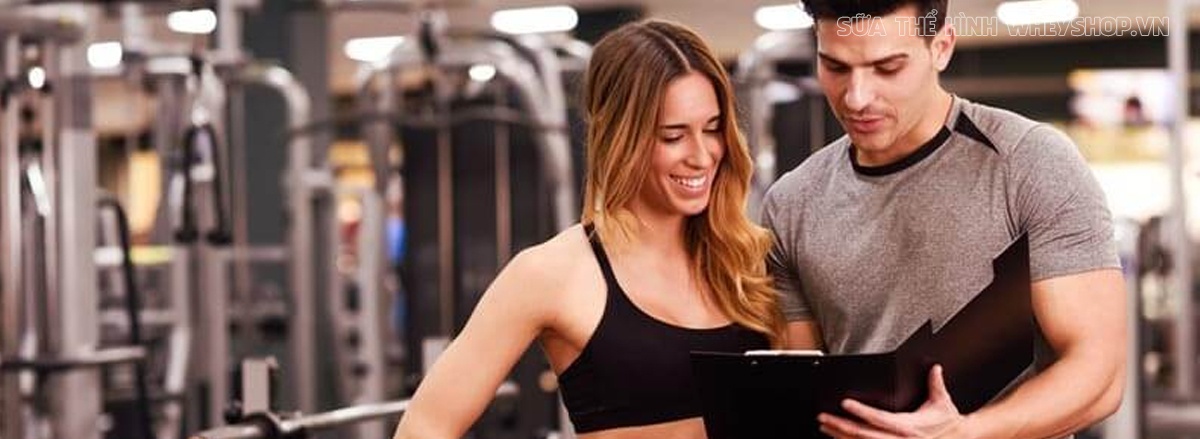 PT Gym hay còn gọi là Personal Trainer là những huấn luyện viên cá nhân chuyên nghiệp. Tiêu chuẩn để trở thành PT là gì, cùng tìm hiểu chi tiết qua bài viết sau
