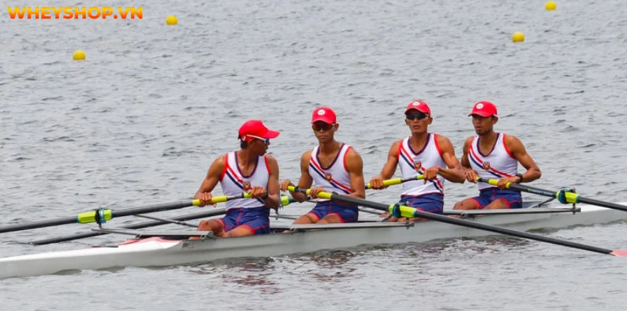 Các môn thể thao dưới nước như chèo thuyền rowing cũng mang lại những lợi ích cho sức khỏe. Hãy cùng WheyShop tìm hiểu Rowing là gì, kỹ thuật và luật thi đấu...