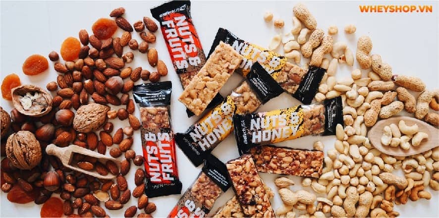 Không chỉ đối tượng tập gym, Protein bar còn được người ăn kiêng, giảm cân quan tâm đến. Hãy cùng WheyShop khám phá Top 10+ bánh protein cho người tập gym...