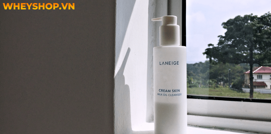 Nếu bạn đang băn khoăn chưa biết lựa chọn loại dầu tẩy trang cho da dầu nào tốt nhất thì hãy cùng WheyShop tham khảo chi tiết...