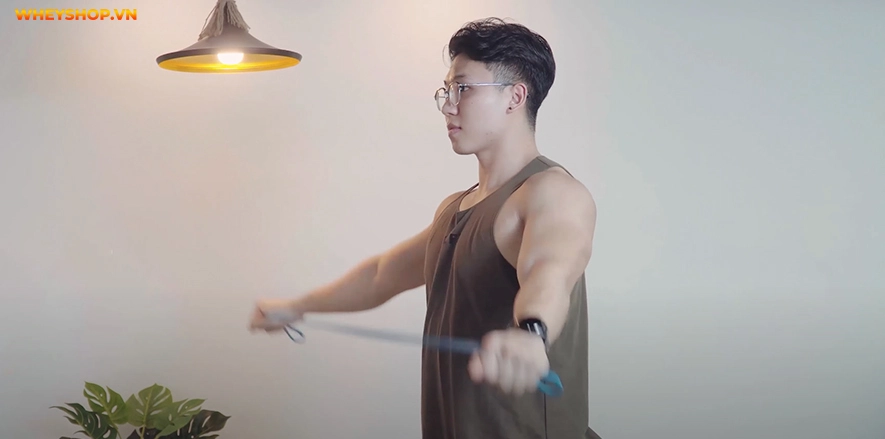 Một trong số các câu hỏi về gym cho người mới bắt đầu được quan tâm nhiều nhất là "Tập luyện càng nhiều càng tốt?". Đối với người mới tập, khung giờ dao động...