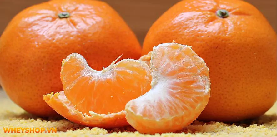 Quýt là một loại quả rất quen thuộc đối với người Việt bởi hương vị thơm ngon tự nhiên và giàu giá trị dinh dưỡng. Vậy quýt bao nhiêu calo? Ăn quýt có giảm cân...