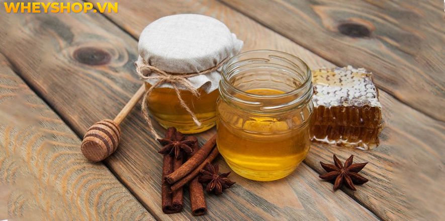 Uống gì trước khi đi ngủ để giảm cân hiệu quả? Cùng WheyShop tìm hiểu ngay 15 thức uống hỗ trợ giảm cân giảm mỡ hiệu quả tại...