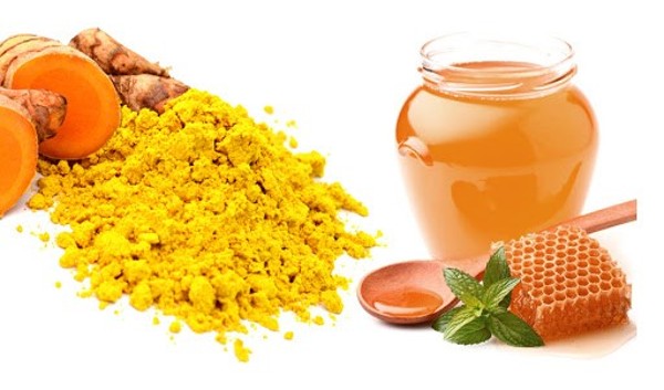 uống mật ong tăng cân với bột nghệ