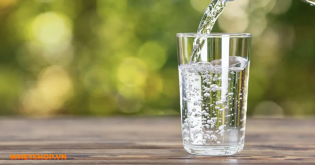 uong-nuoc-nhieu-co-map-khong-04-min