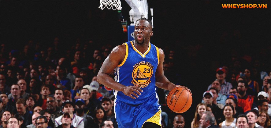 Những người mới chơi bóng rổ chắc chắn sẽ tò mò về đội hình và vị trí chơi bóng rổ. Trong bài viết này, hãy cùng WheyShop tìm hiểu về 6 vị trí trong bóng rổ...