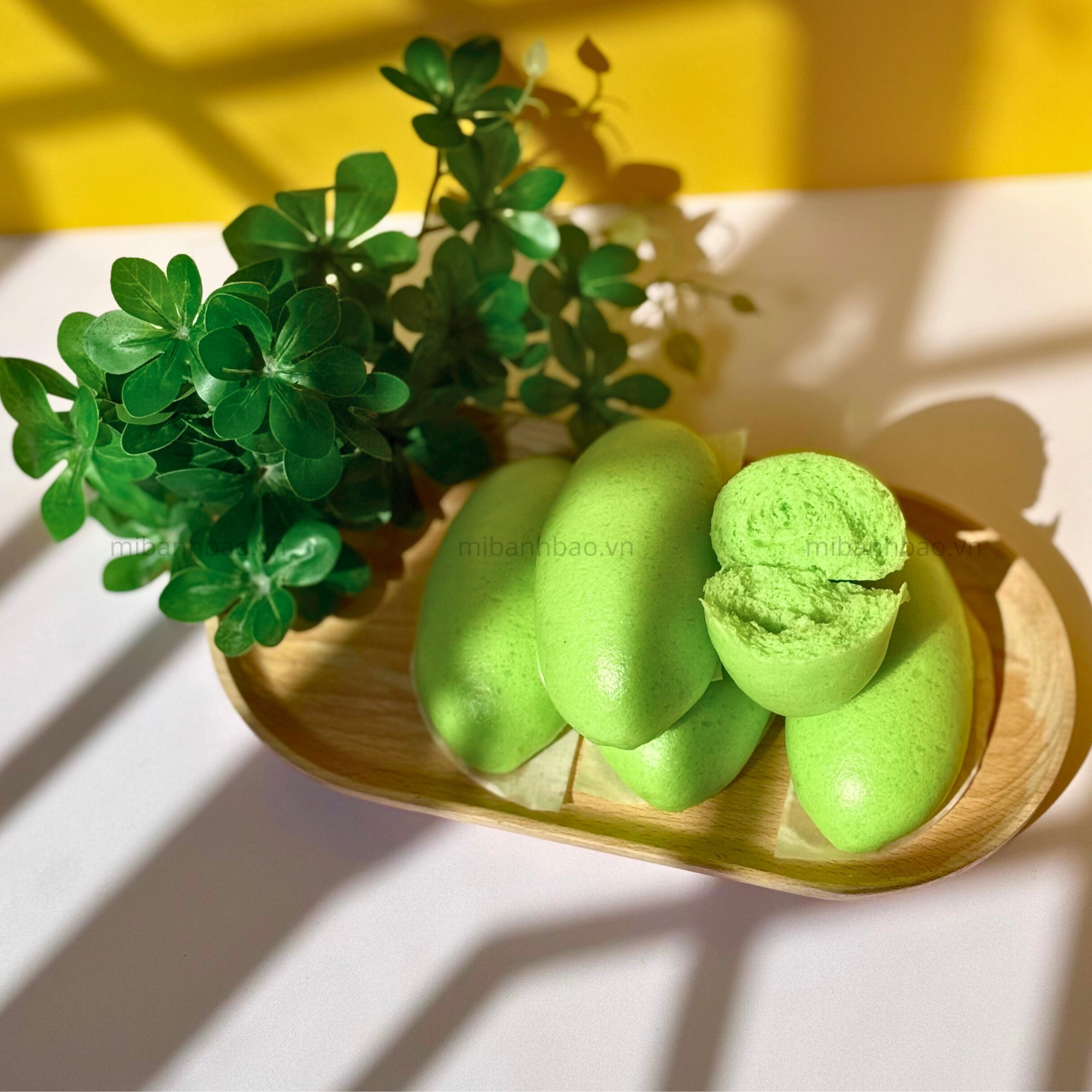 Màn Thầu Lá Dứa (Gói 6 Cái)