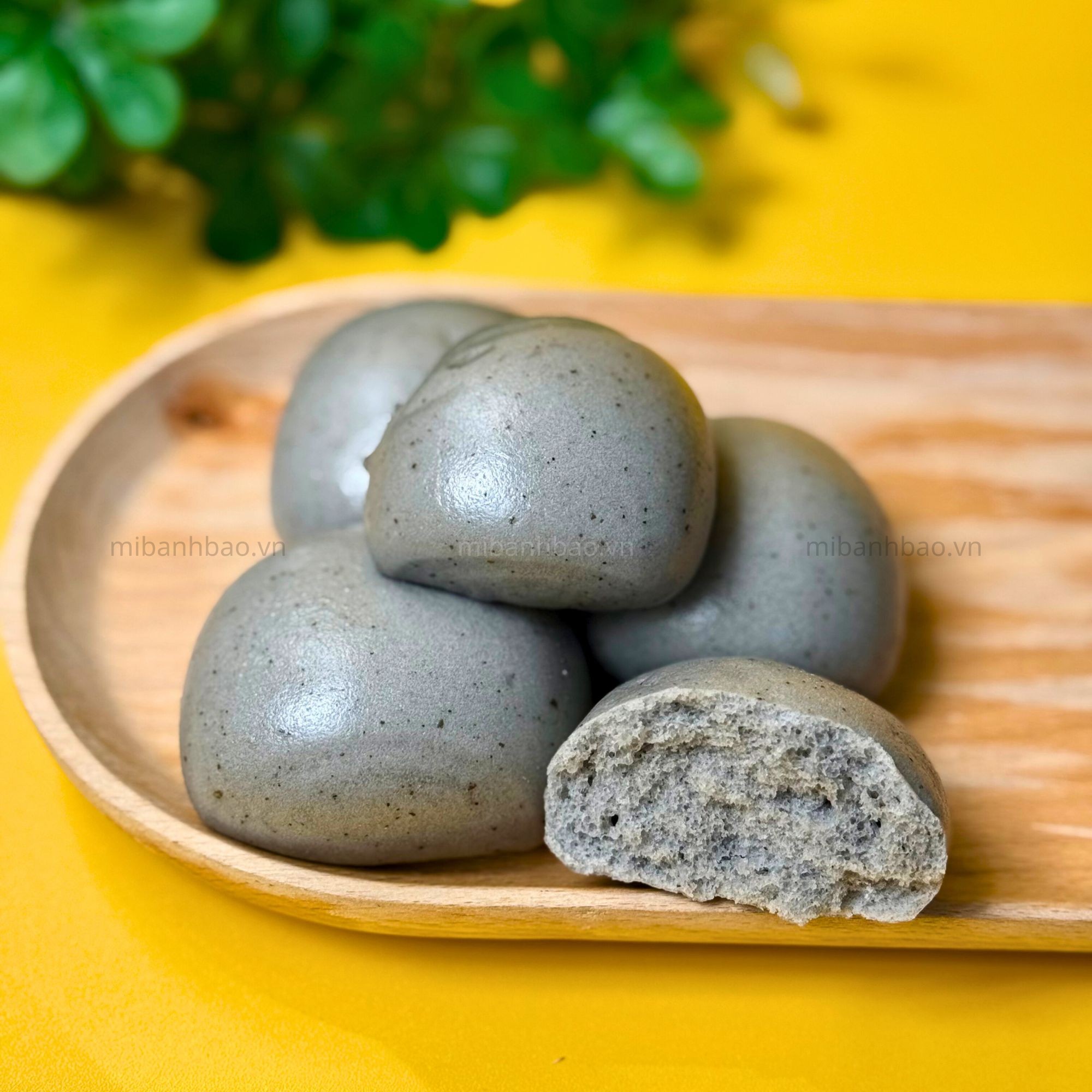 Màn Thầu Mè Đen (Gói 16 cái)