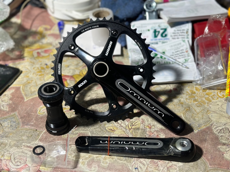 Dĩa Trục Rỗng SRAM OMNIUM GXP BCD144-48T-165mm Kèm BB