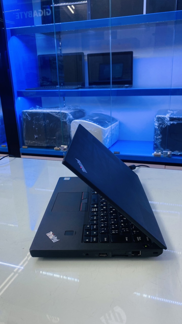 Laptop cũ Lenovo Thinkpad X270 i5 6300U, i5 7300U/ 8GB/ 240GB/ 12.5" Cũ bh 03 Tháng