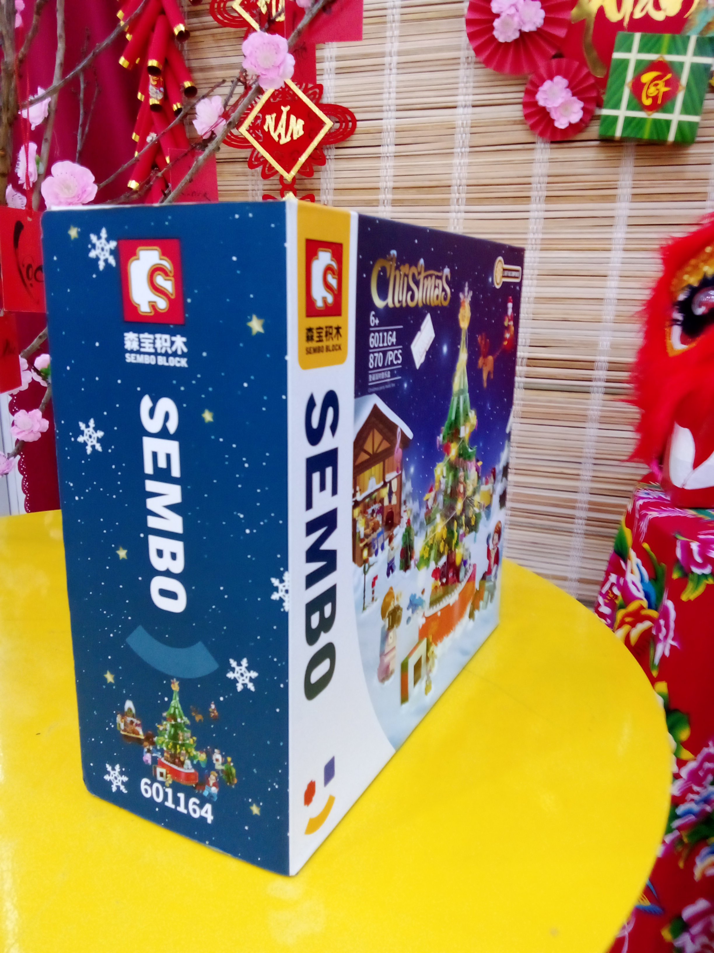 Lego Hộp nhạc Cây thông Noel lung linh