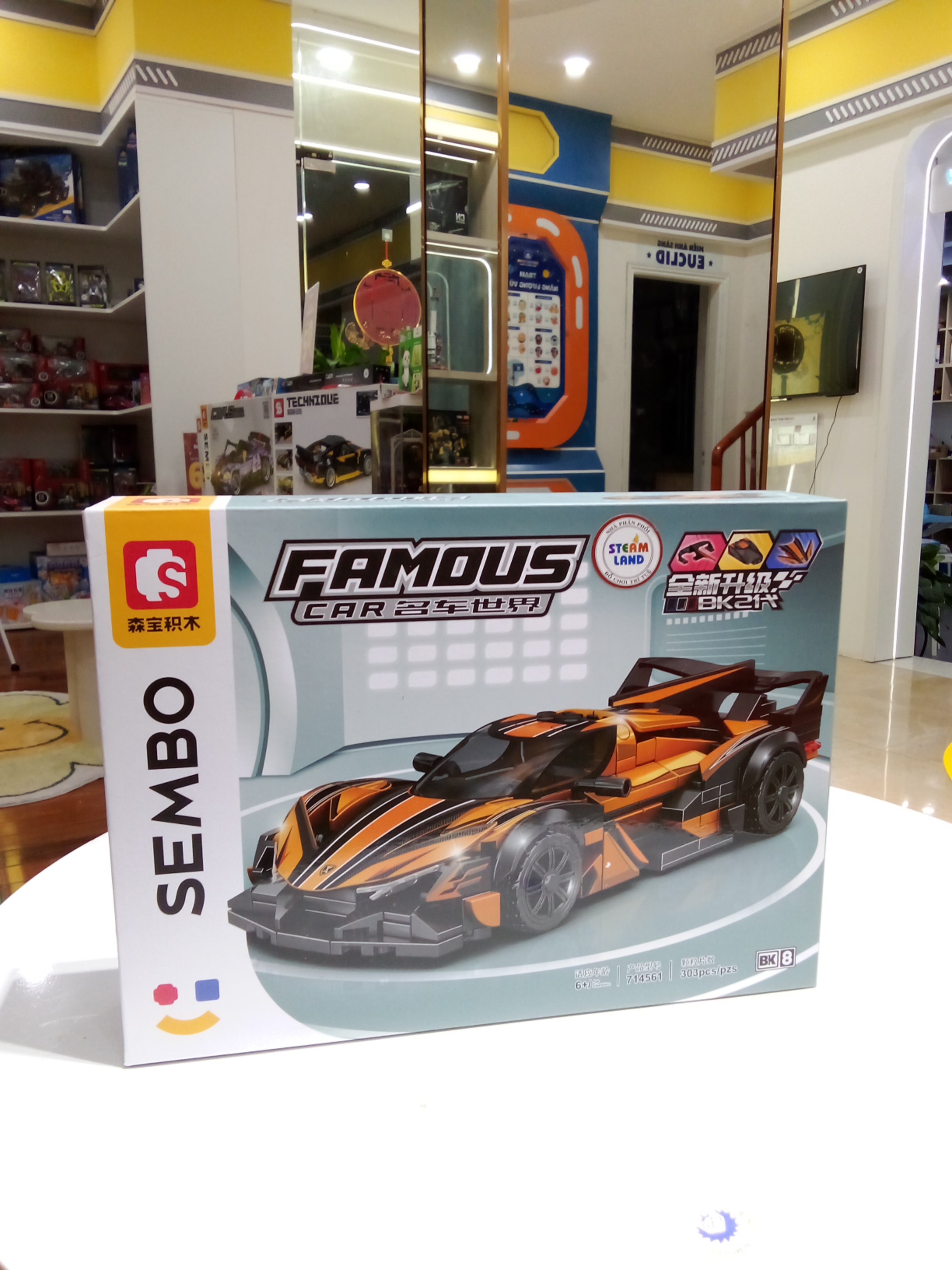 SEMBO-714561-Bộ lắp ráp  Xe Đua Bóng Tối