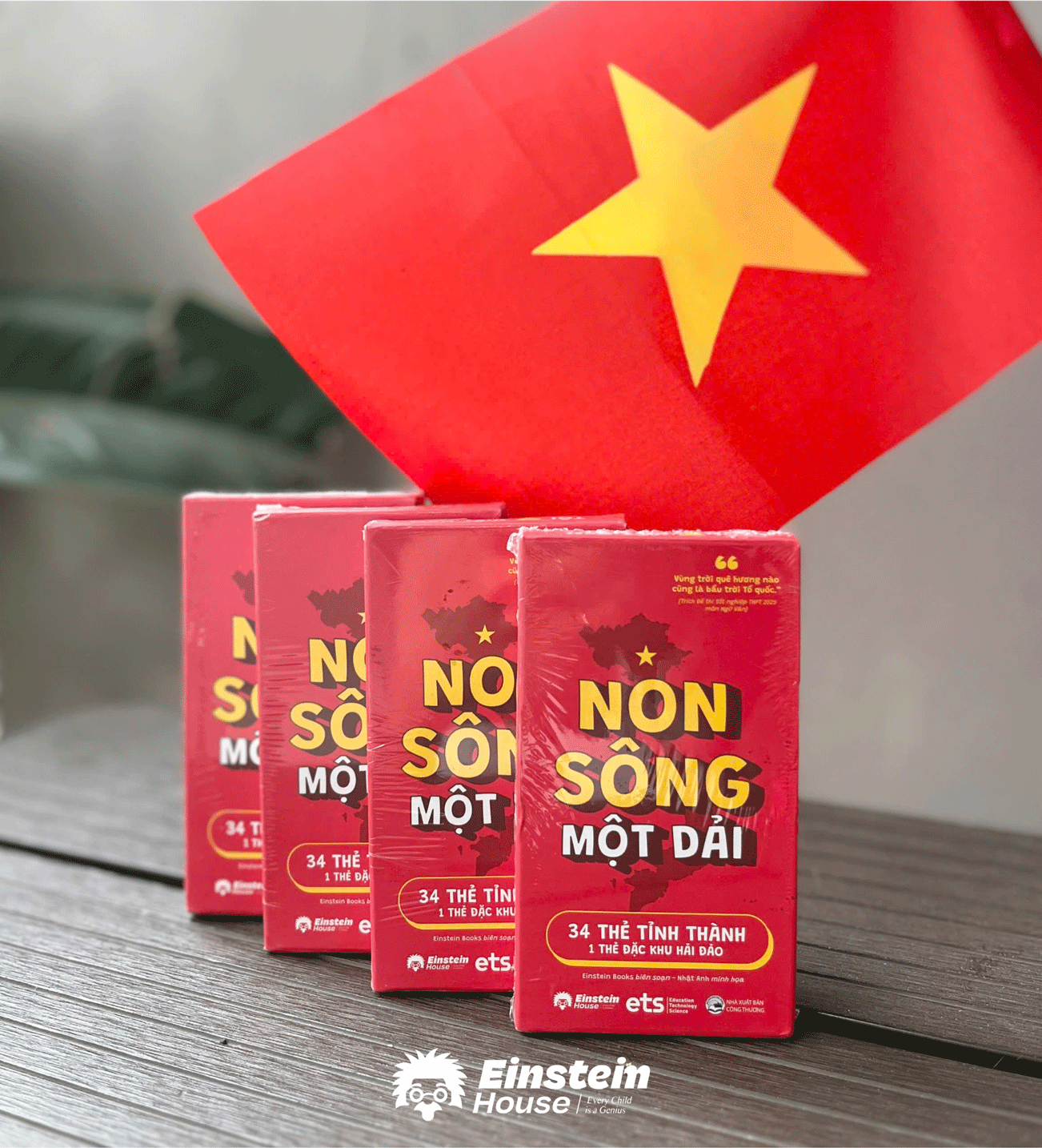Bộ thẻ Non sông một dải