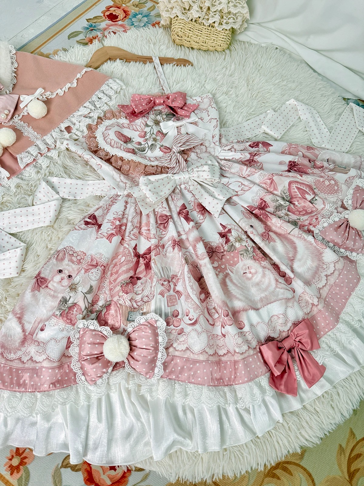 Cat Dessert Sweet spring and autumn outfit