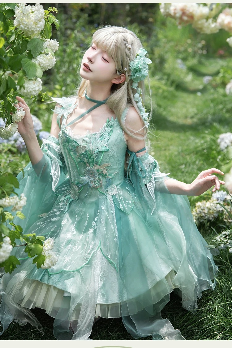 ( Pre Order ) Wings of the Green Bird by Wuyu Letter