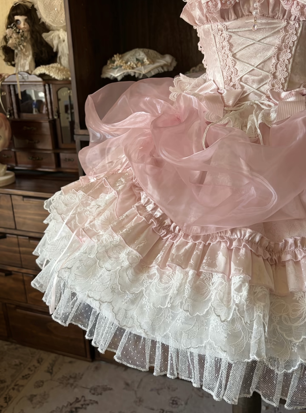 ( Pre Order ) The Fog Conceals by CHUXIN