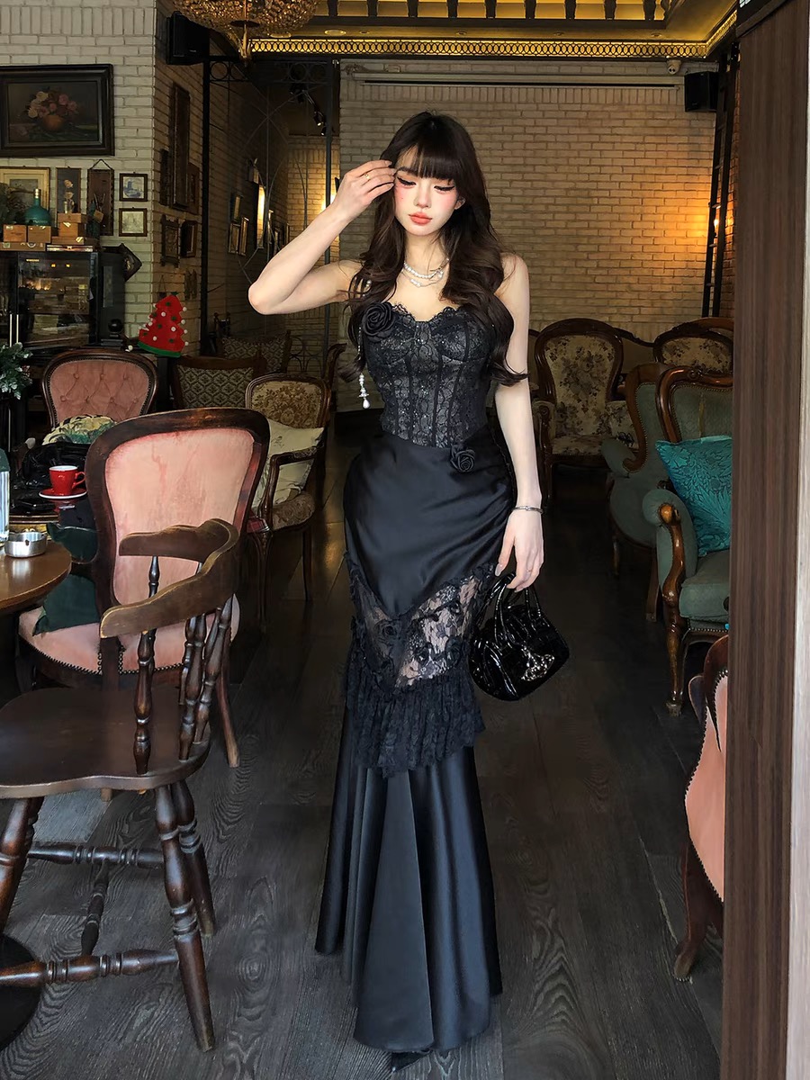 Black swan lace dress X Nan lixiang