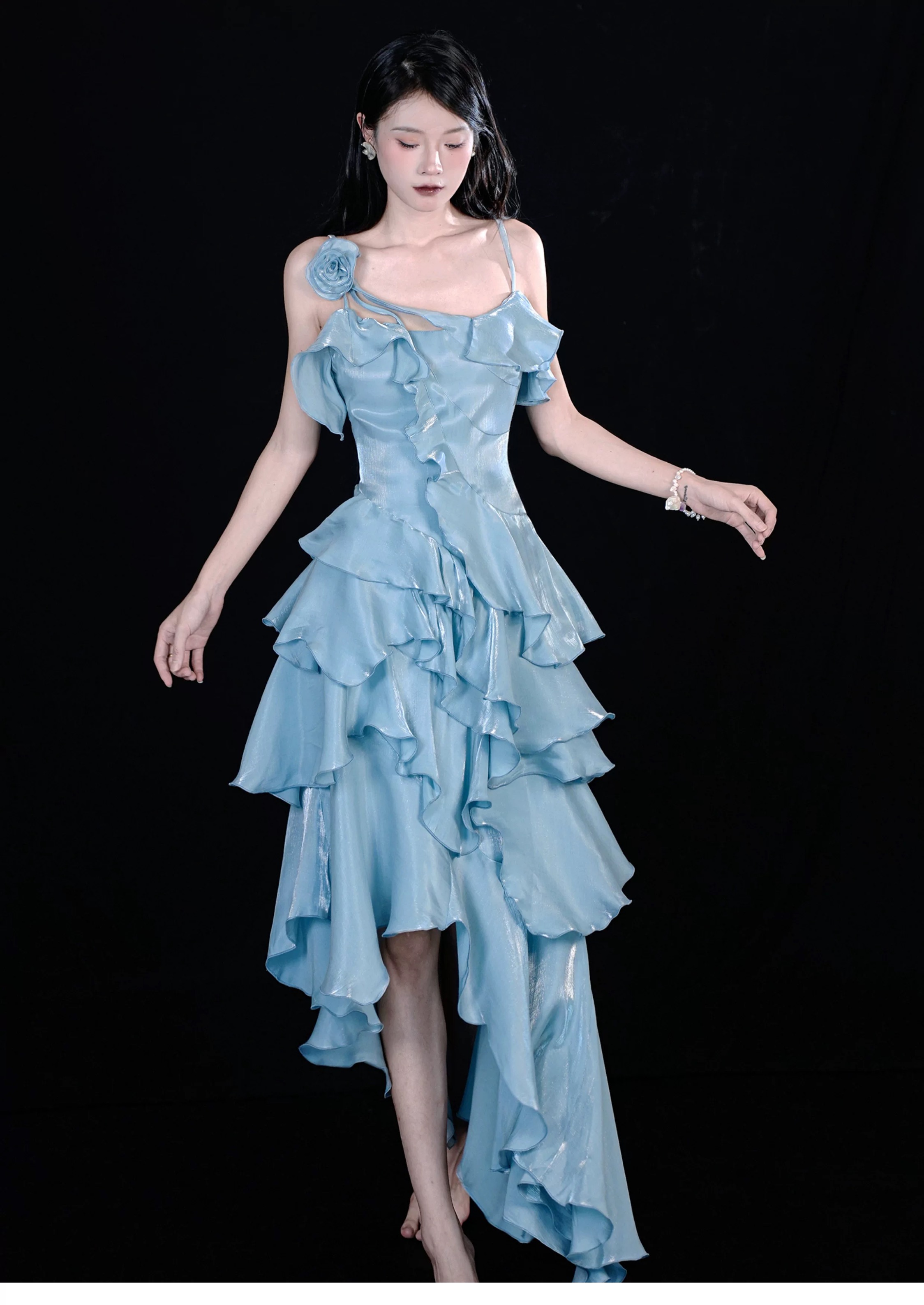 Light white nightgown with irregular pleats, moonlight style by Human Ephemera EasCandy