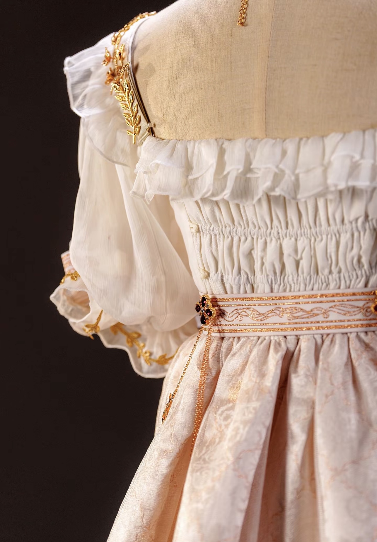 ( Stop Selling ) 𝐓𝐡𝐞 𝐫𝐨𝐬𝐞 𝐨𝐟 𝐭𝐡𝐞 𝐞𝐦𝐩𝐢𝐫𝐞 by Ruinous Rosette