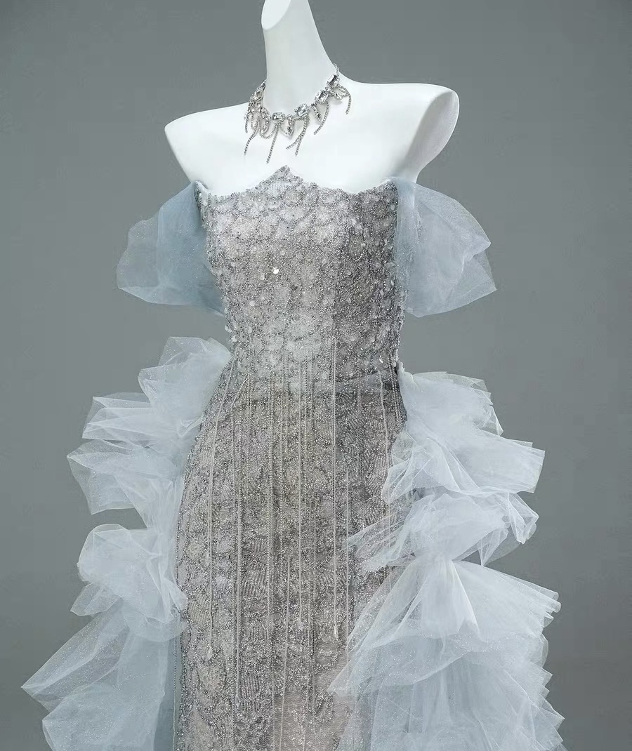 LEIO Dress X CrossQueen