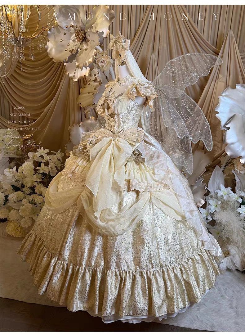 Sparrow Fairy - White Gold by Diamond Honey