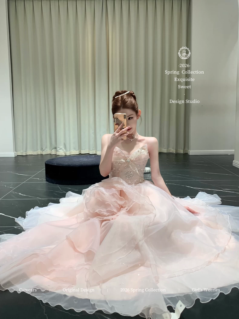 ( Pre Order ) A Moment of Happiness by Catyears