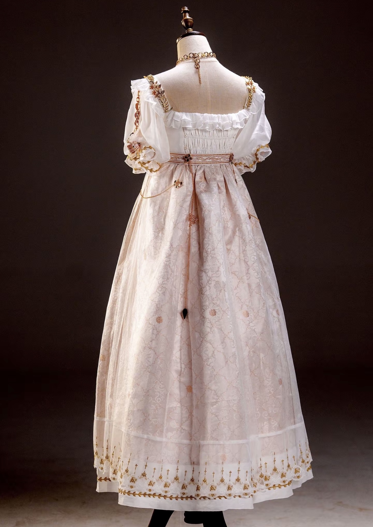 ( Stop Selling ) 𝐓𝐡𝐞 𝐫𝐨𝐬𝐞 𝐨𝐟 𝐭𝐡𝐞 𝐞𝐦𝐩𝐢𝐫𝐞 by Ruinous Rosette