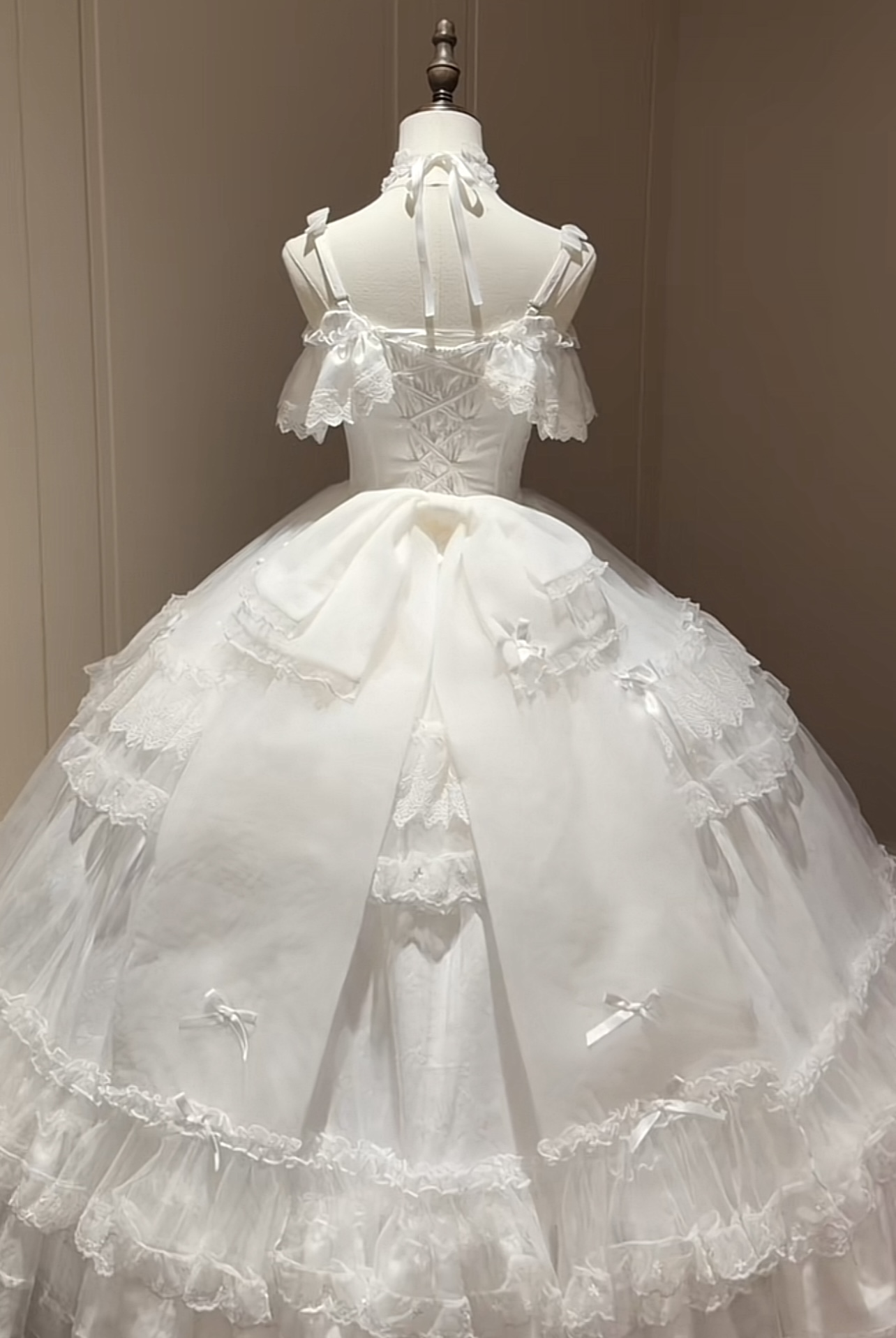 ( Pre Order ) Moon Princess by Sweet Macaron