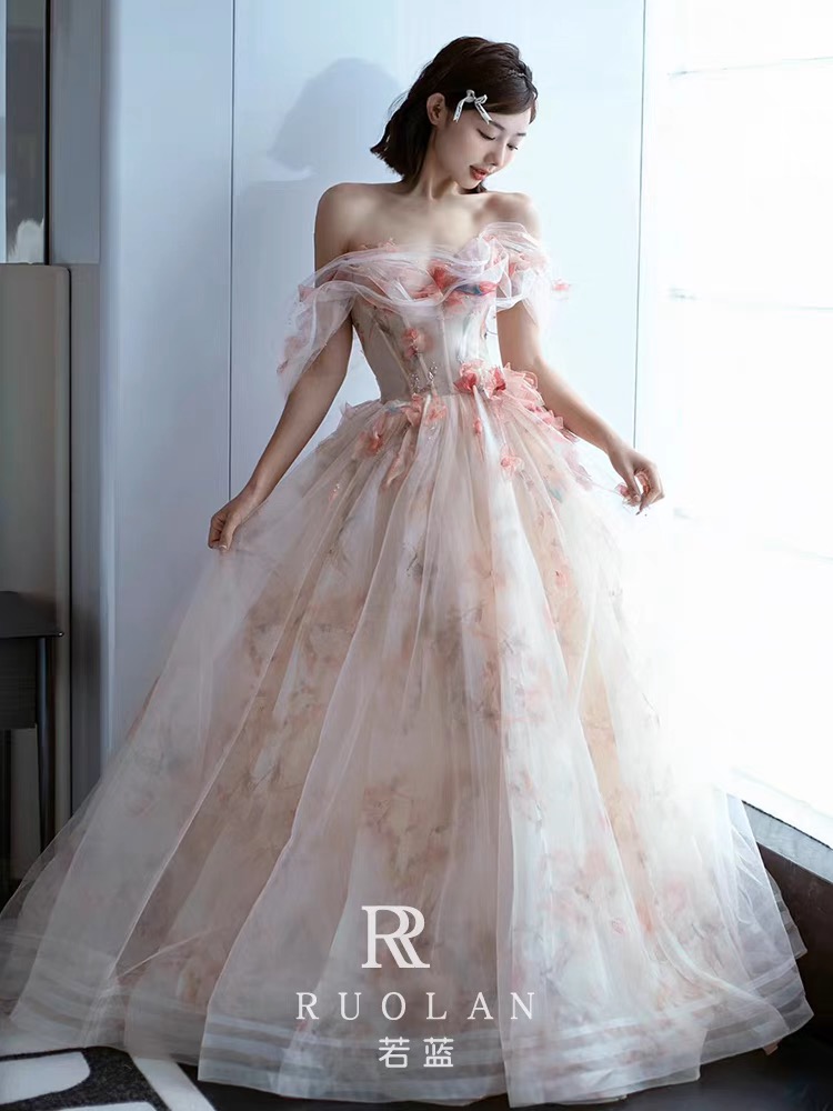 Petal party dress P400