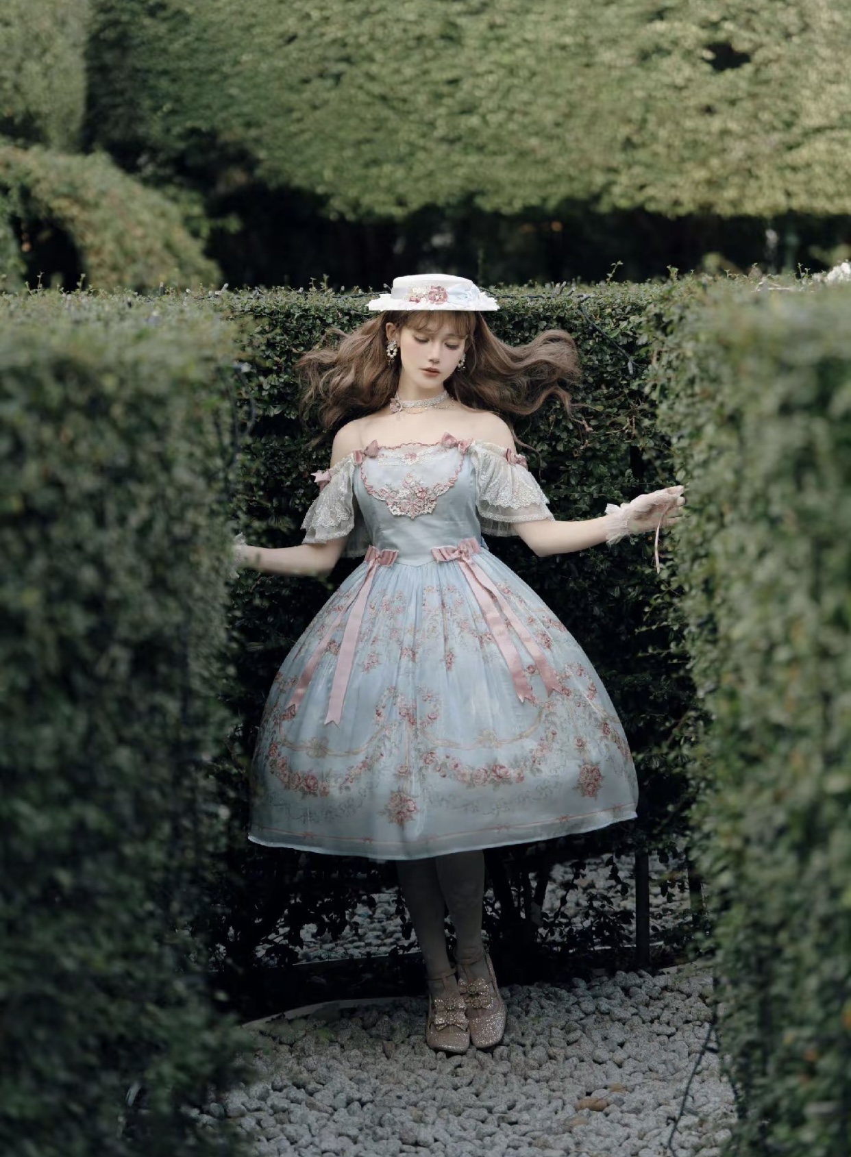 Villandii Gardens X Midsummer story