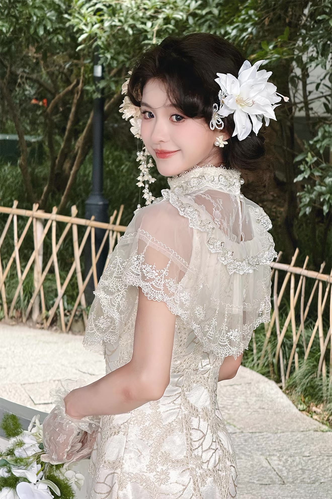 ( Pre Order ) Flowers bloom forever by Chuan Dai Time