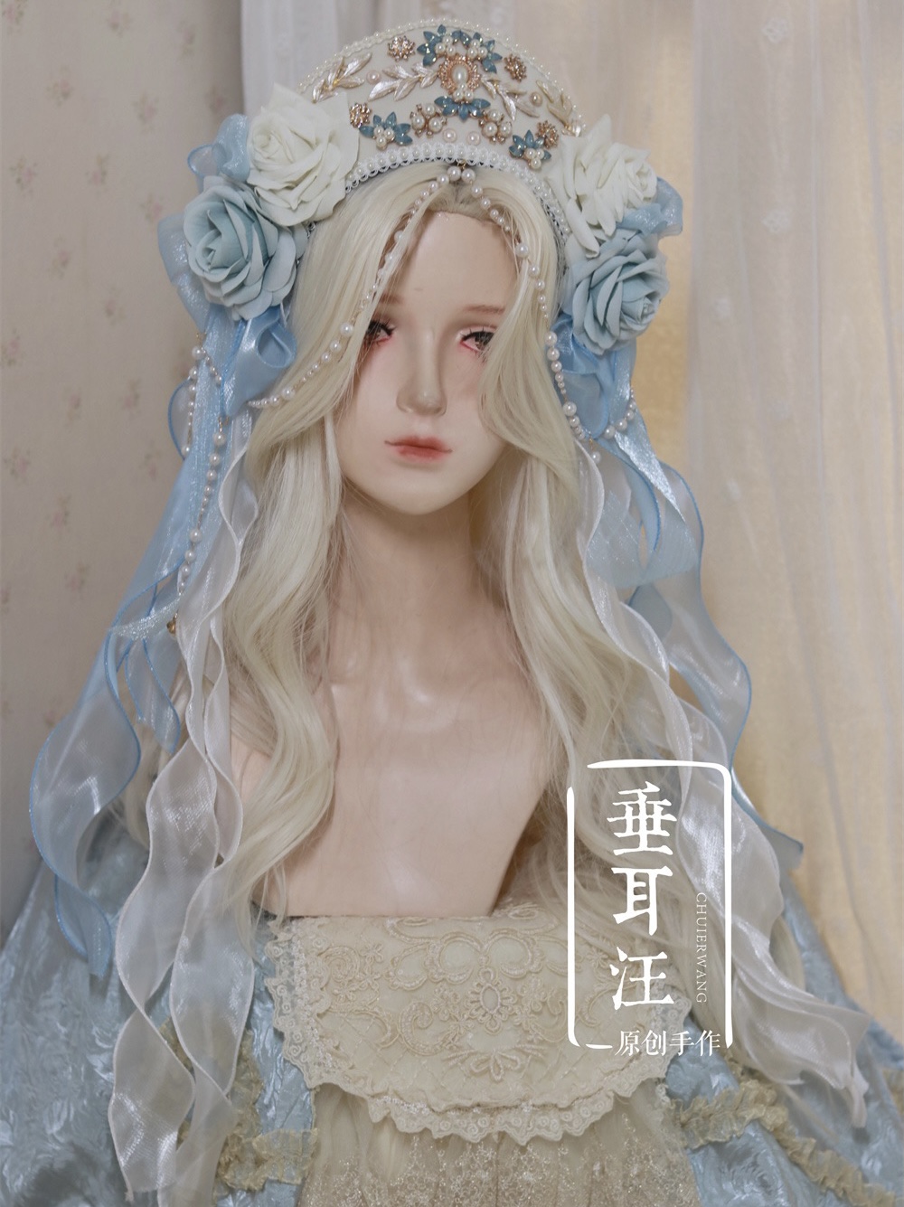 Lolita head crown X Misaligned ear shells