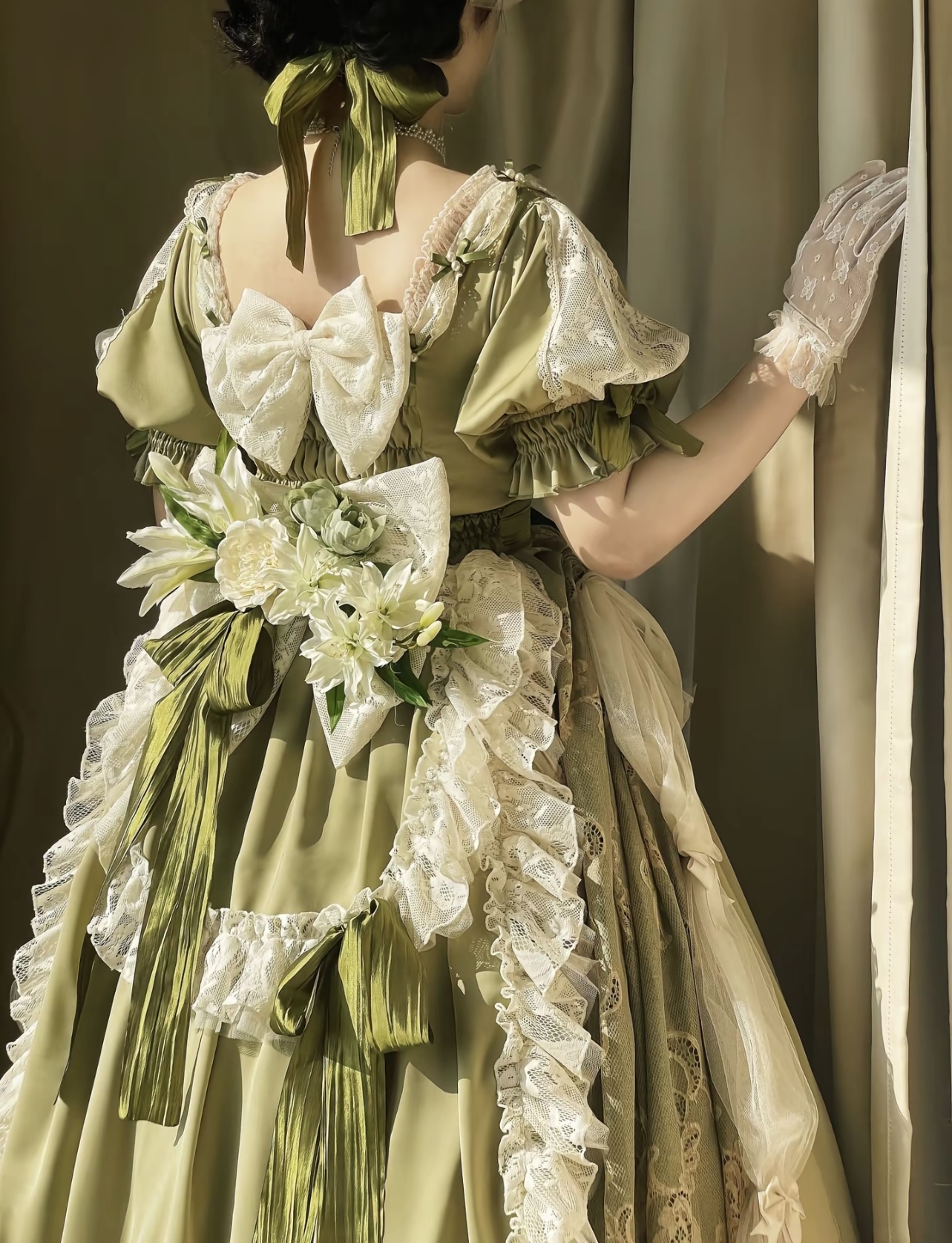 Wild Lily by XiaWucha