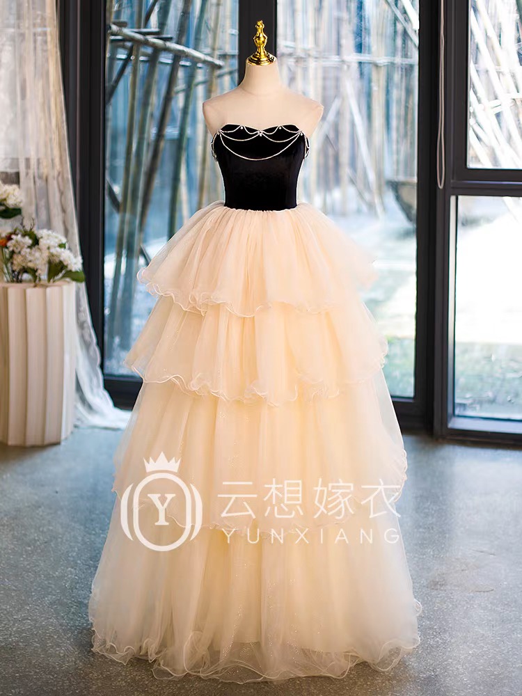 Evening party dress P100