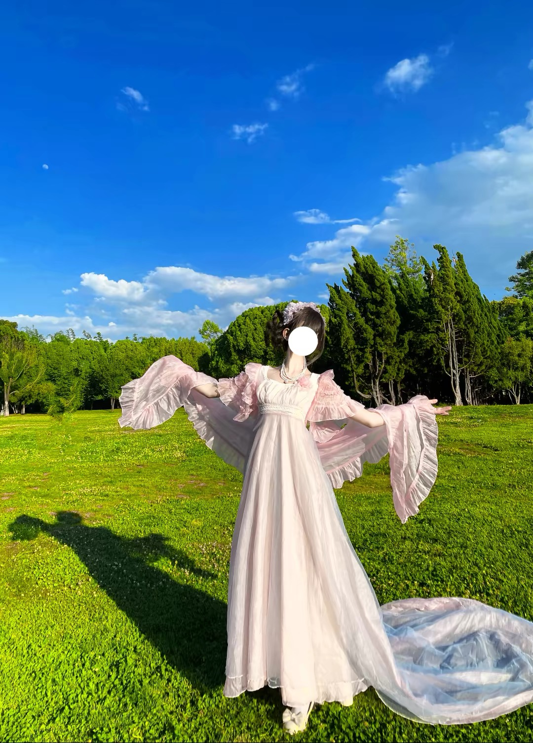 ( Pre Order ) Royal dress by Suíyì