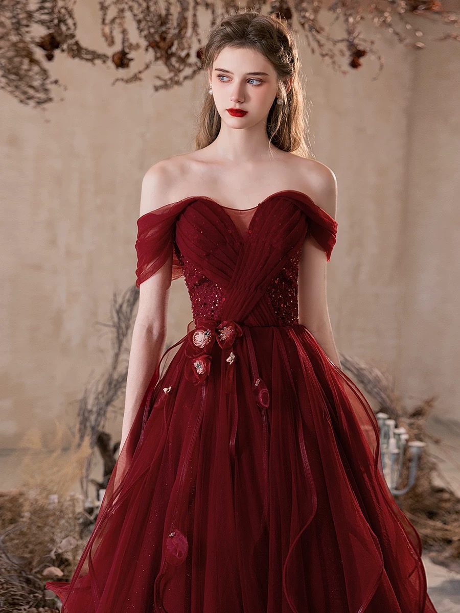 Red evening gown for party R4020