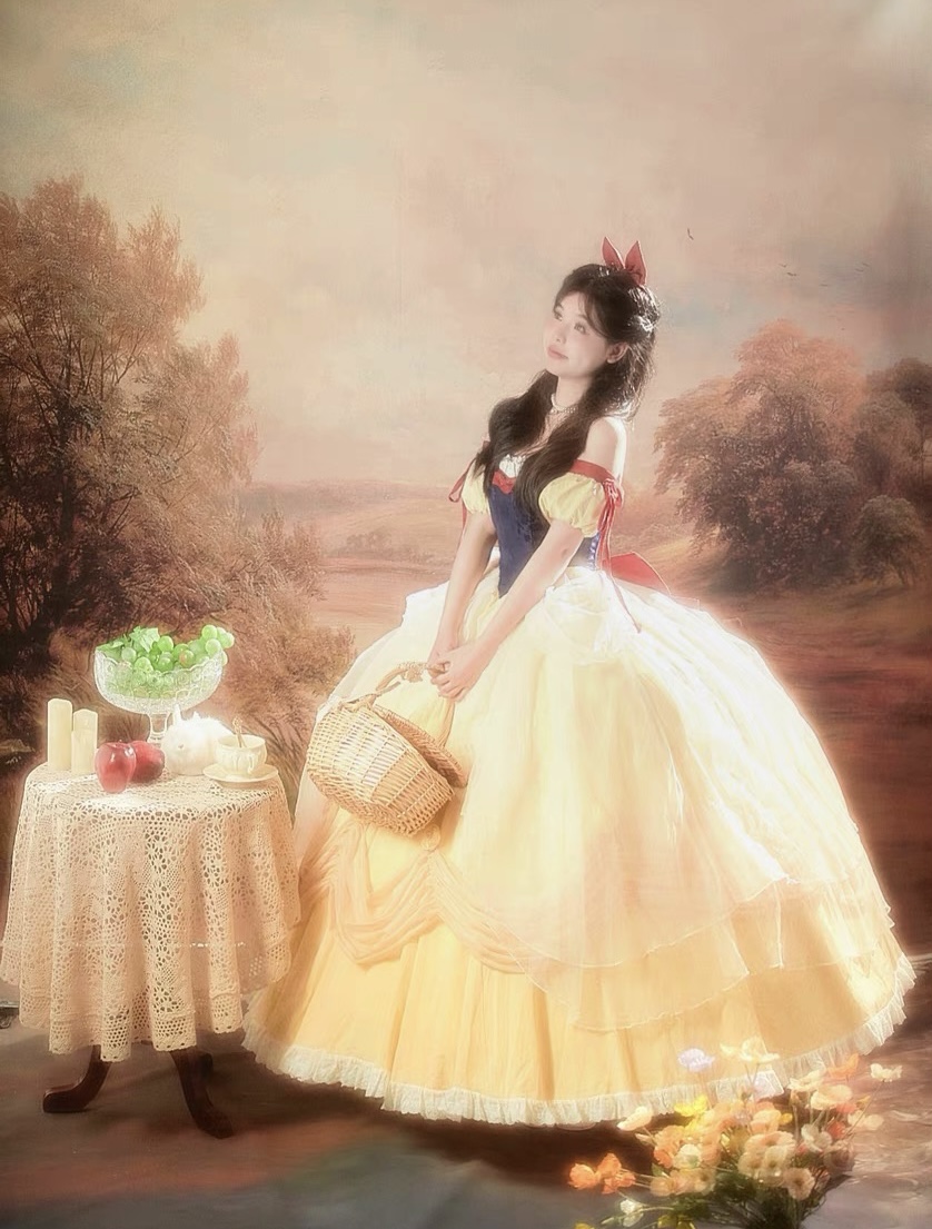 ( Pre Order )True Love Kiss ( Snow White Version ) X Wei Ni