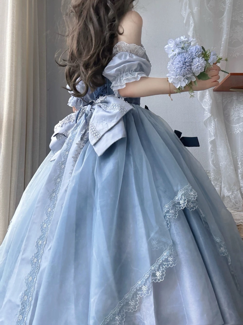 Cinderella's Night Escape by Reversed Fantasy · Lolita