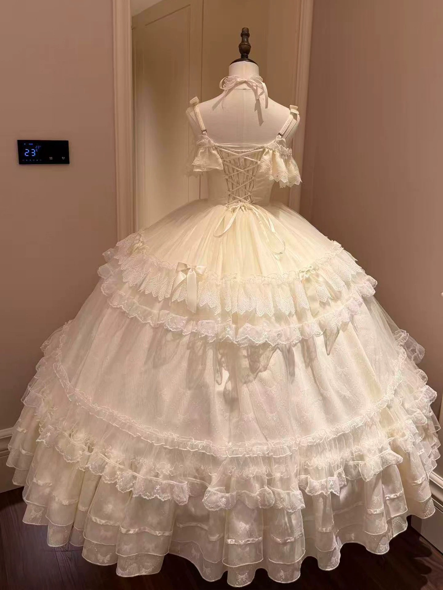 ( Pre Order ) Moon Princess by Sweet Macaron