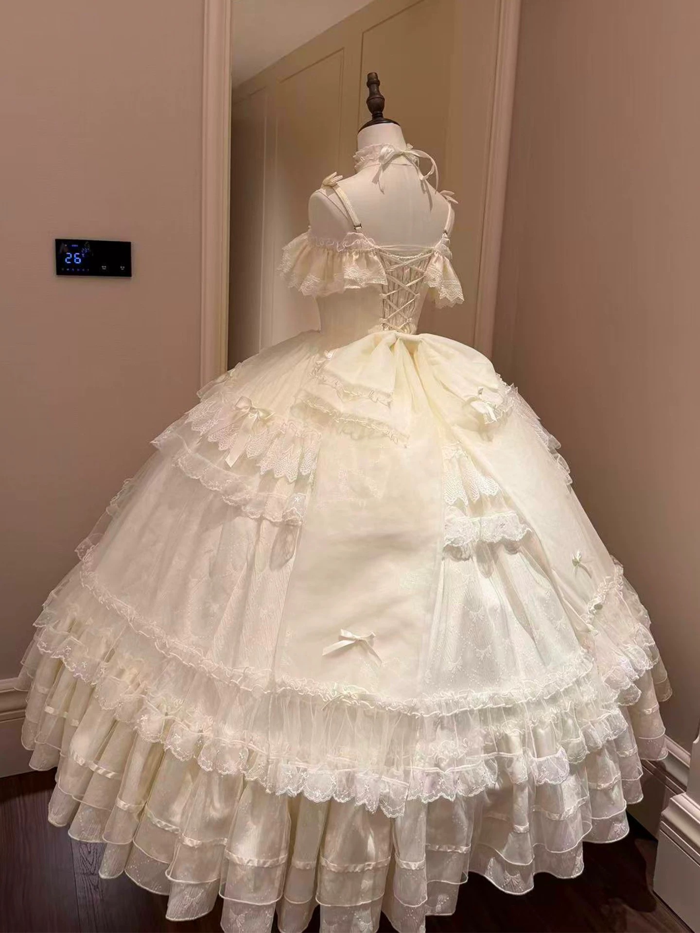 ( Pre Order ) Moon Princess by Sweet Macaron