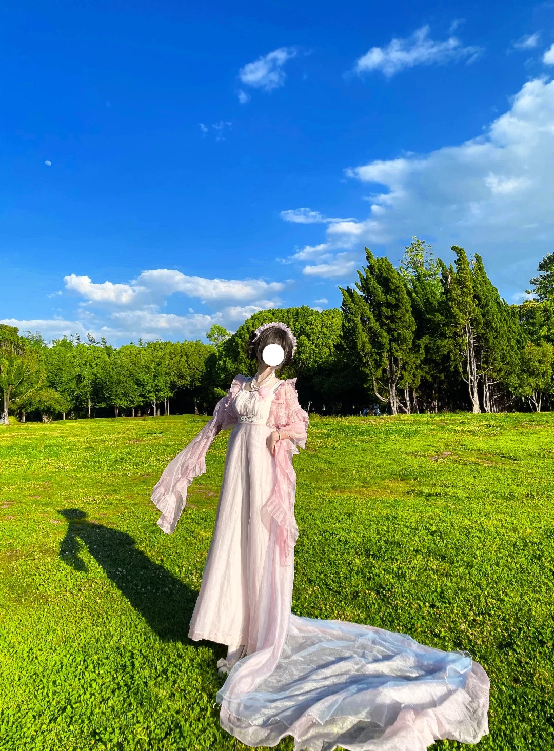 ( Pre Order ) Royal dress by Suíyì