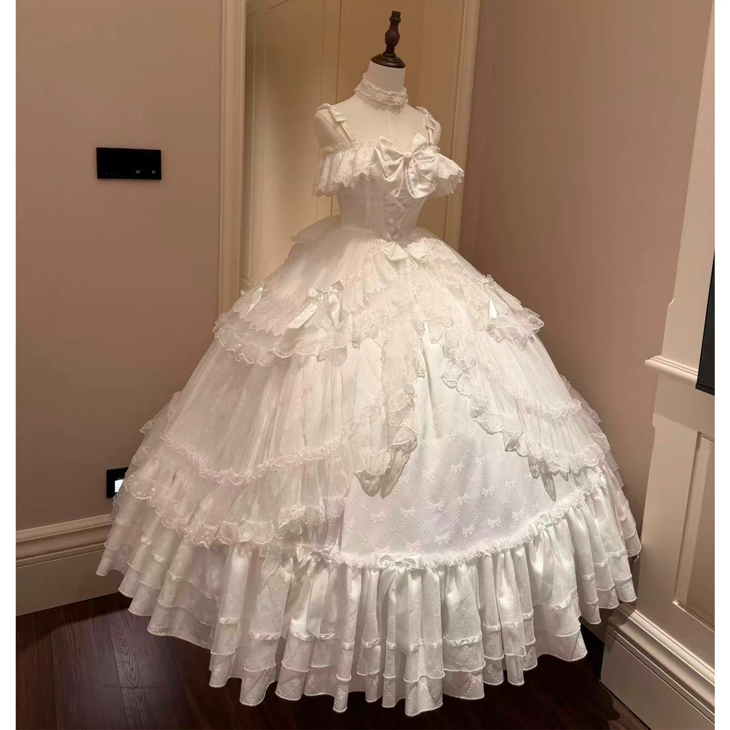 ( Pre Order ) Moon Princess by Sweet Macaron