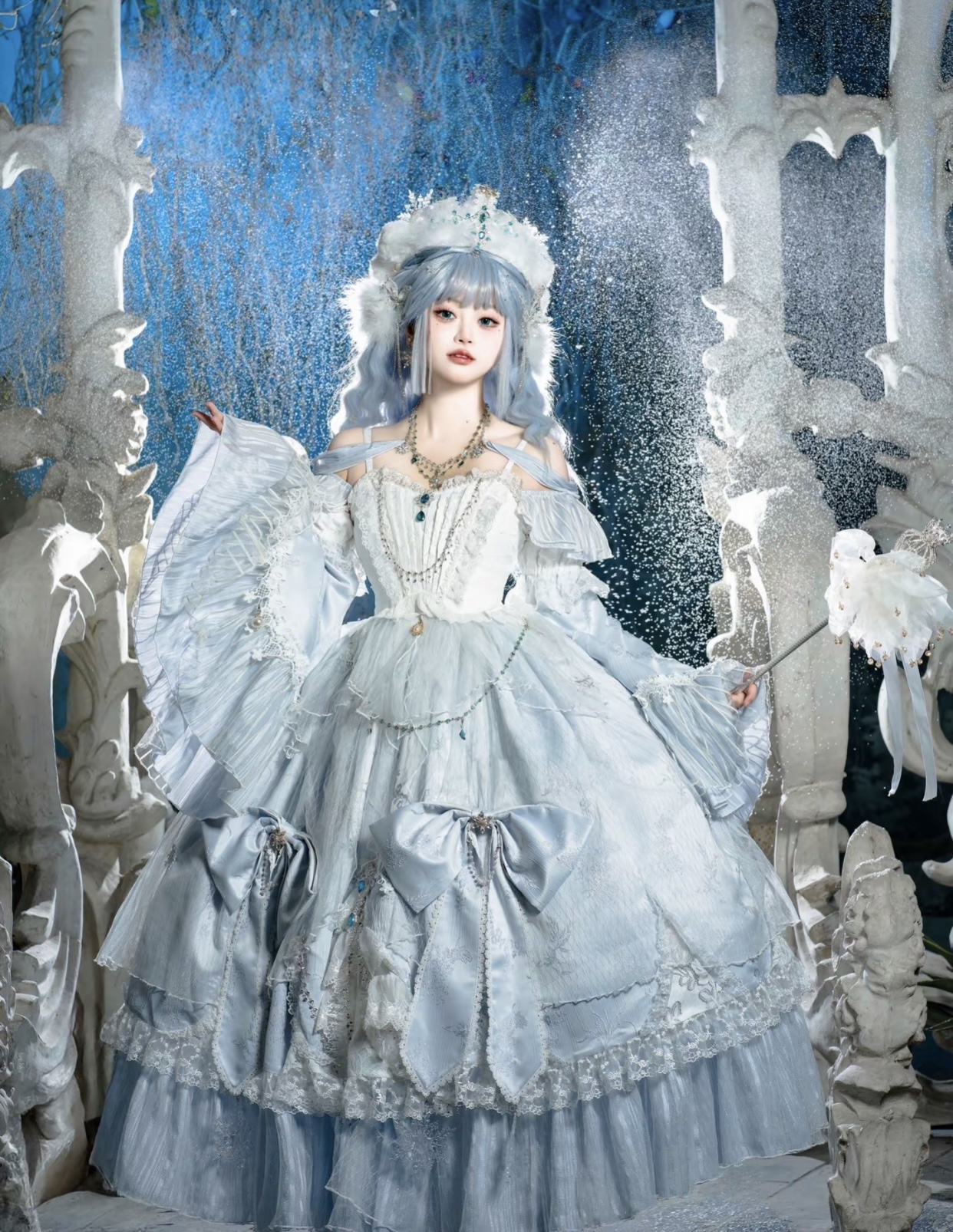 ( Stop Selling ) The Throne of Snow X Bramble Rose