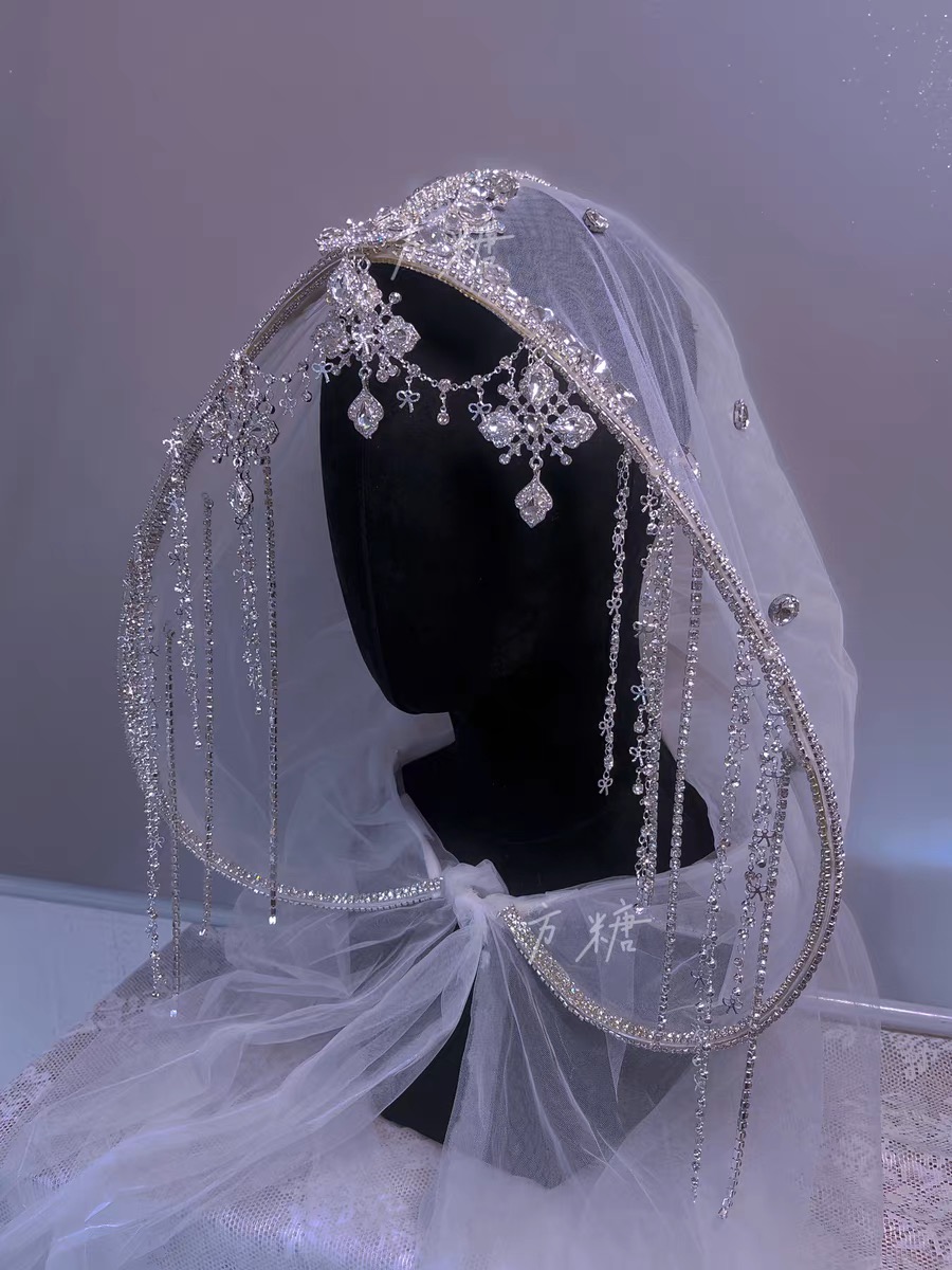 Tassel princess headband by Fondant -monster headmake