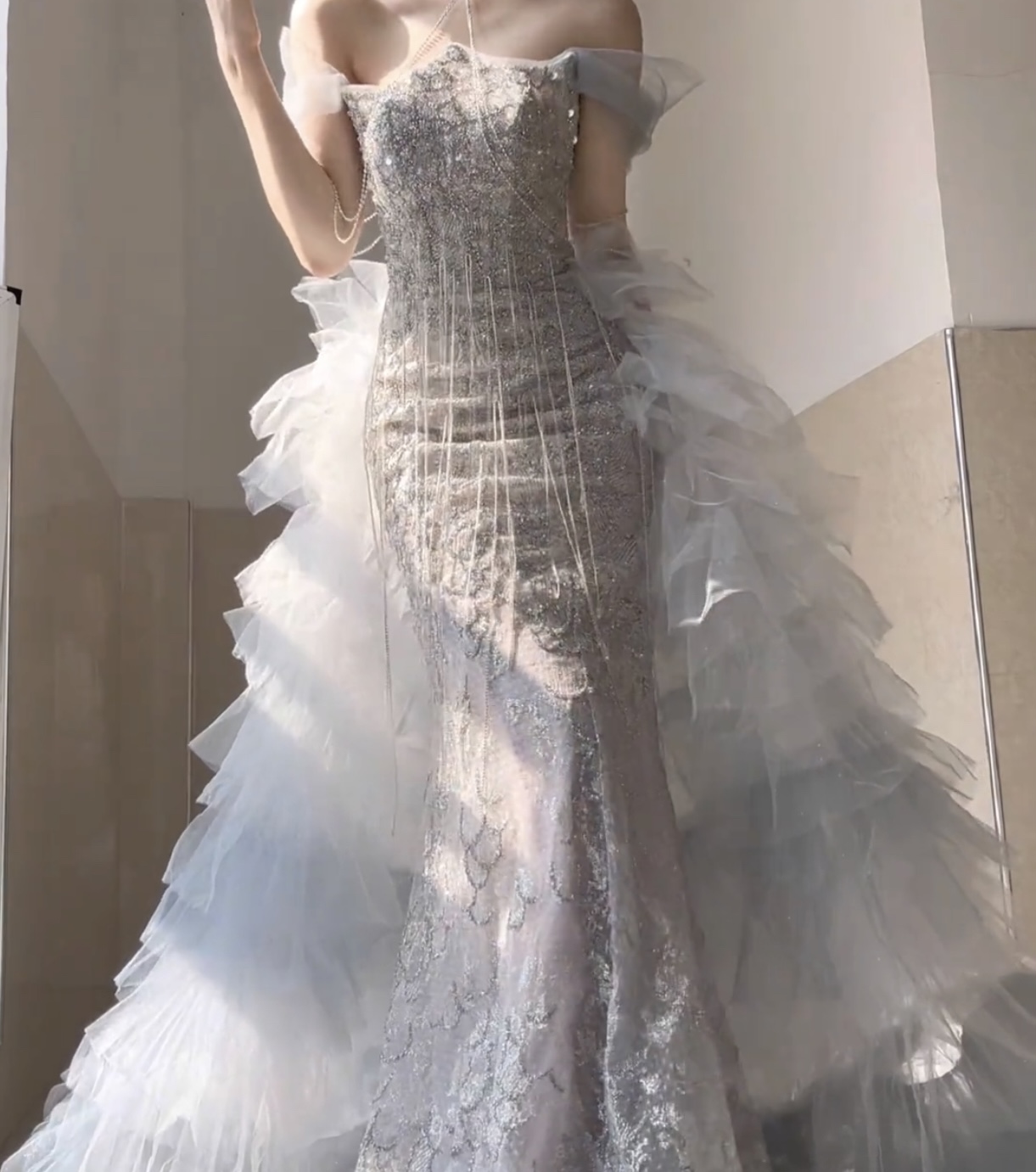 LEIO Dress X CrossQueen