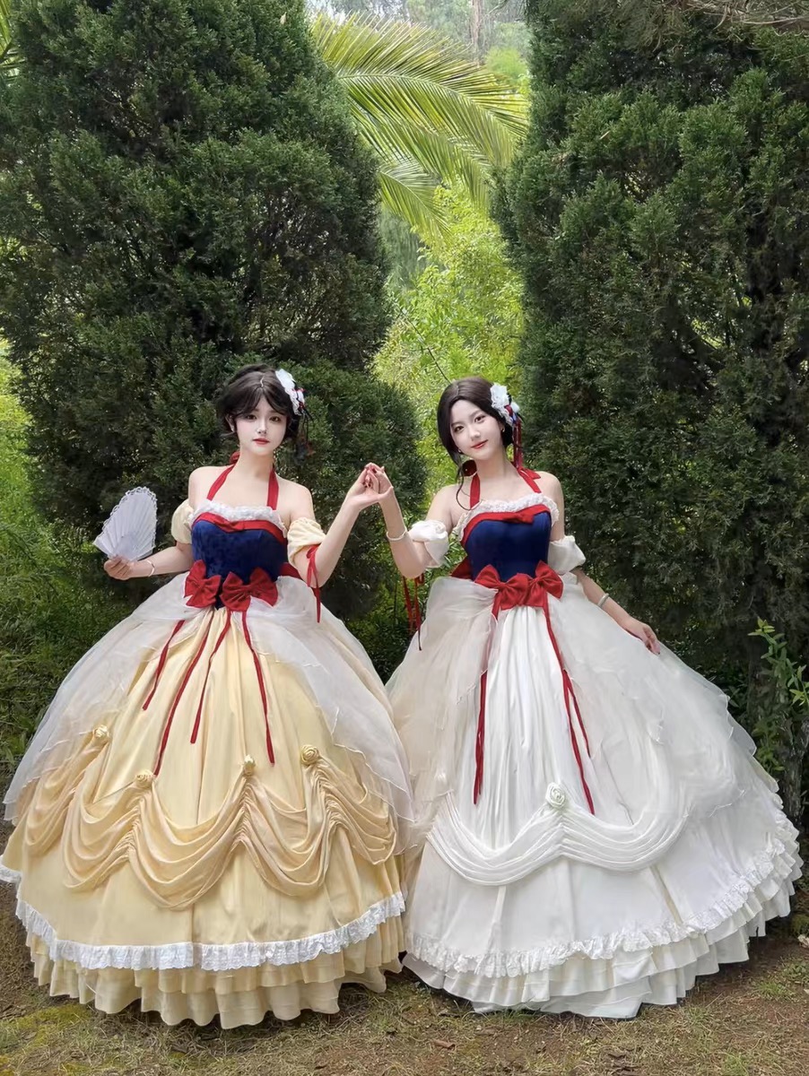 ( Pre Order )True Love Kiss ( Snow White Version ) X Wei Ni