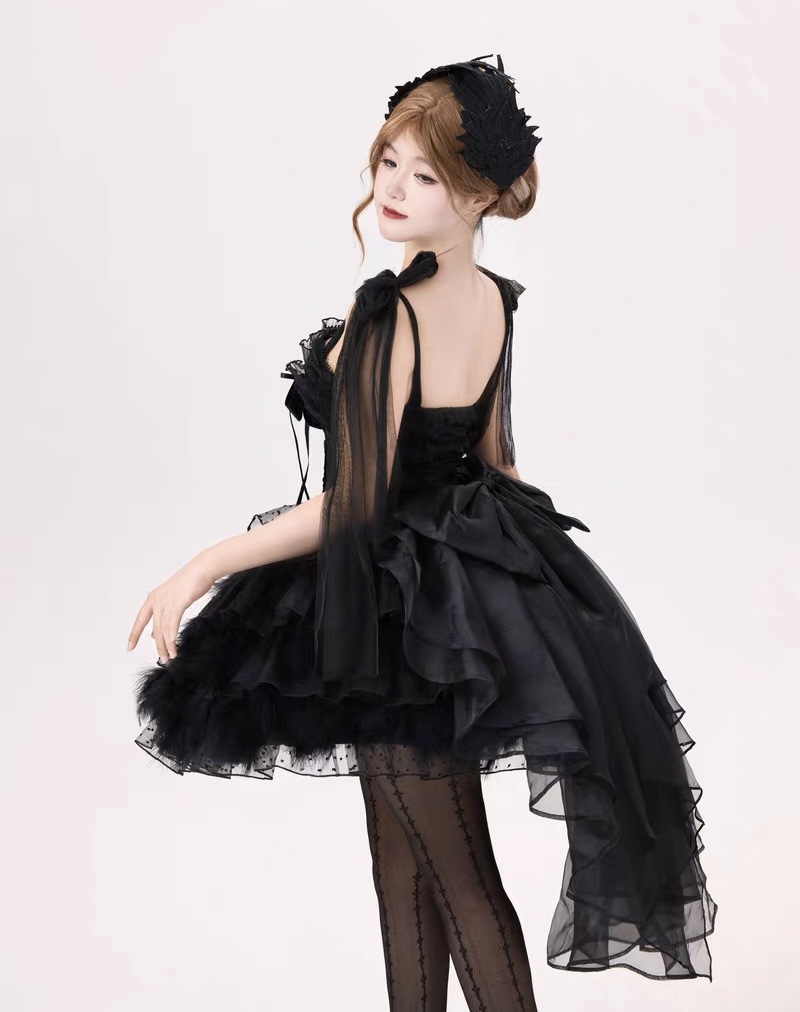 ( Pre Order) Swan Dream X Alice Wonderland