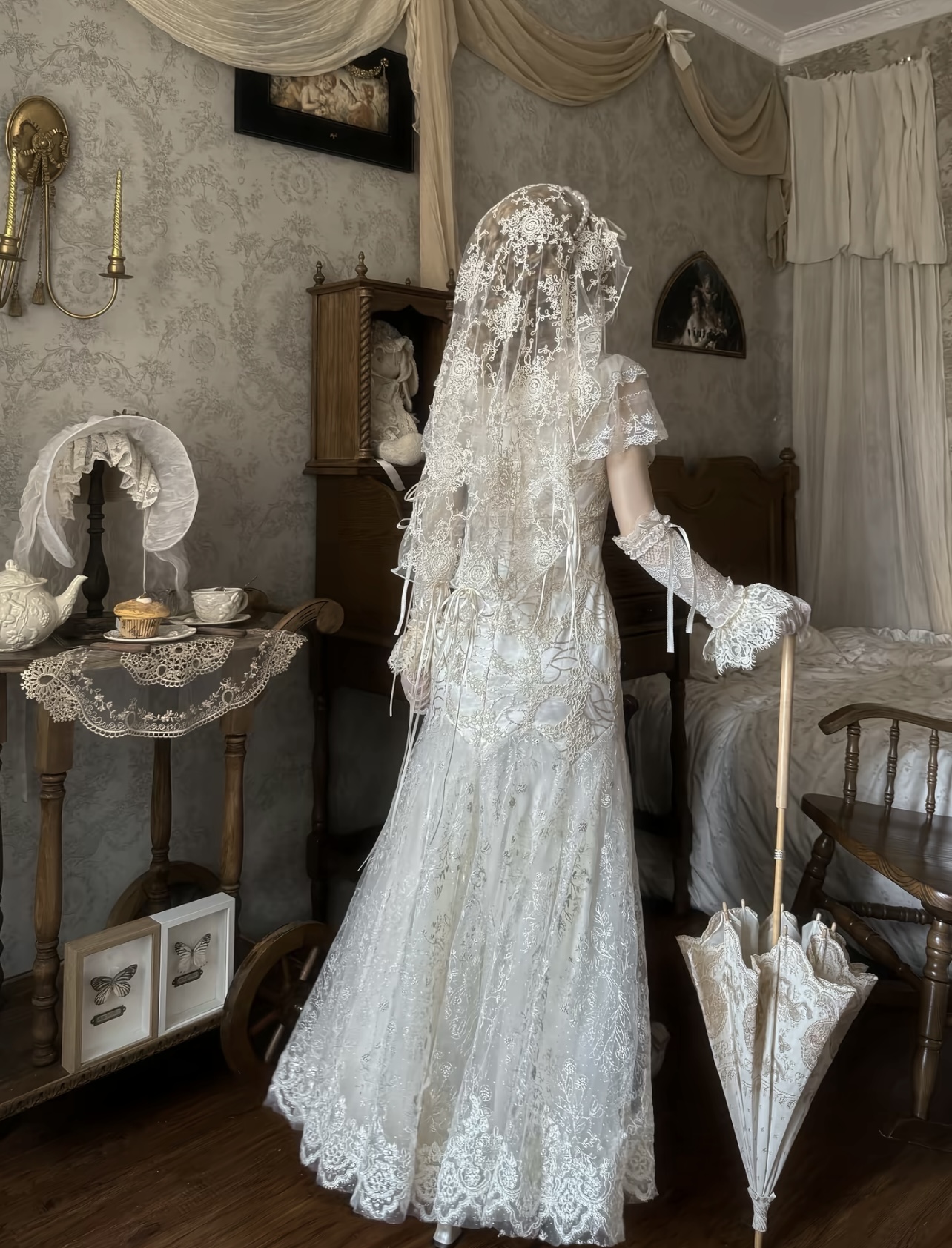 ( Pre Order ) Flowers bloom forever by Chuan Dai Time