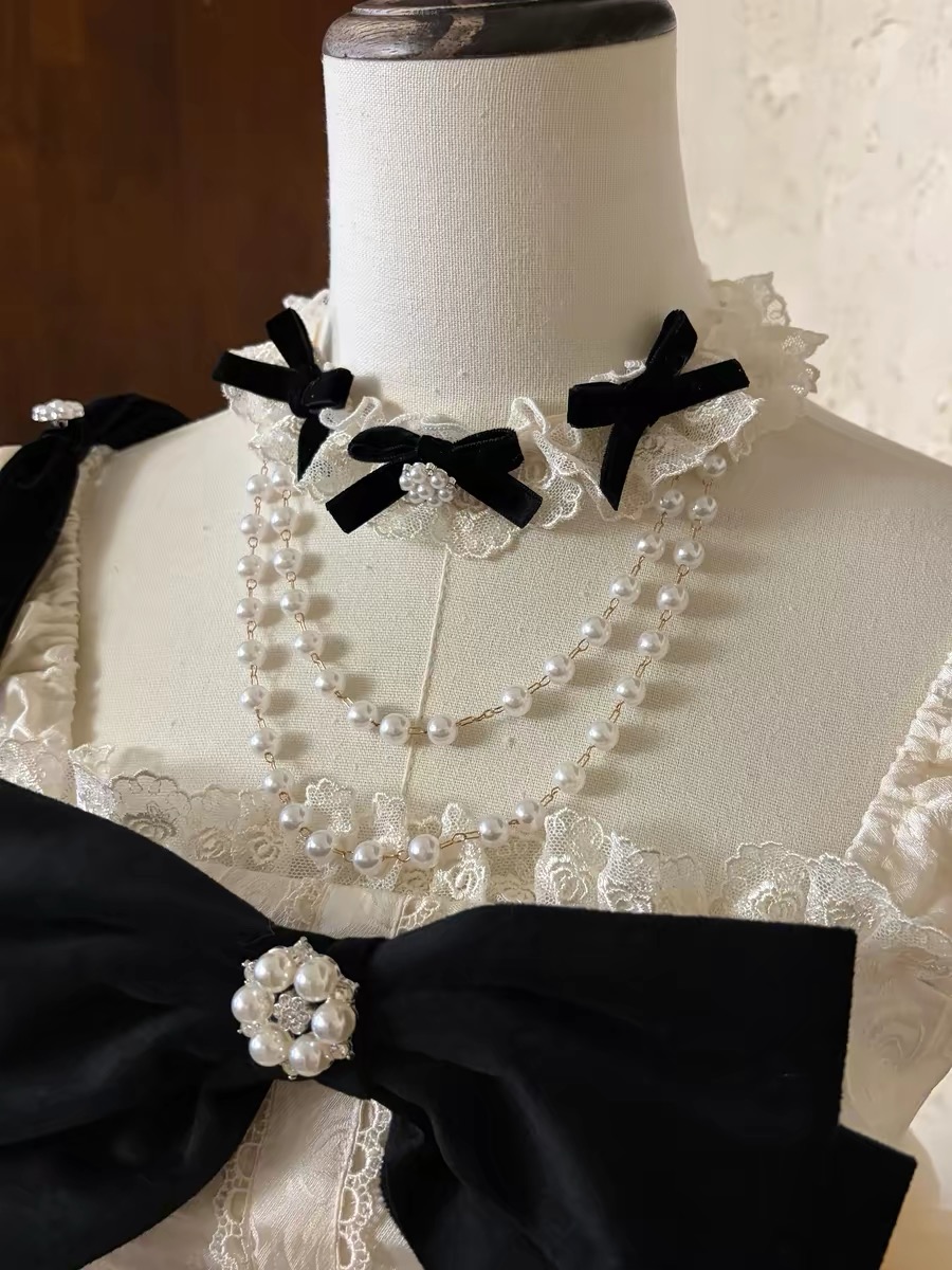 ( Stop Selling ) White Camellia by Cat Ears Original