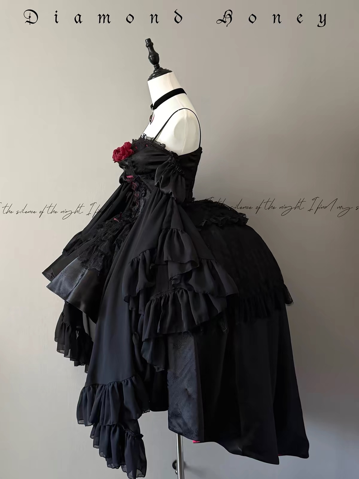 ( Pre Order ) Blood Feast by Diamond Honey